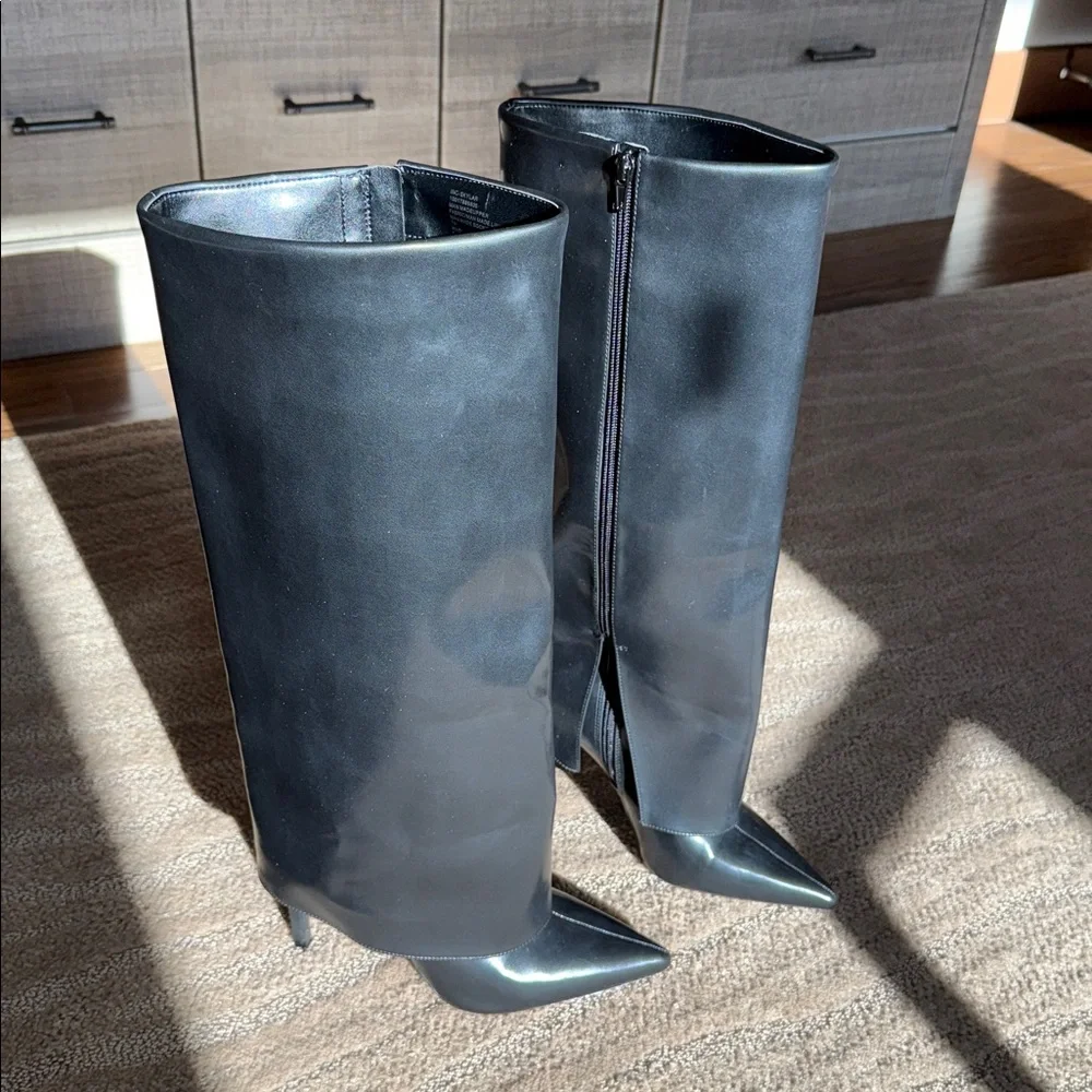 I.N.C. International Concepts Skylar Wide-Calf Fold Over‎ Cuffed Knee High Boots